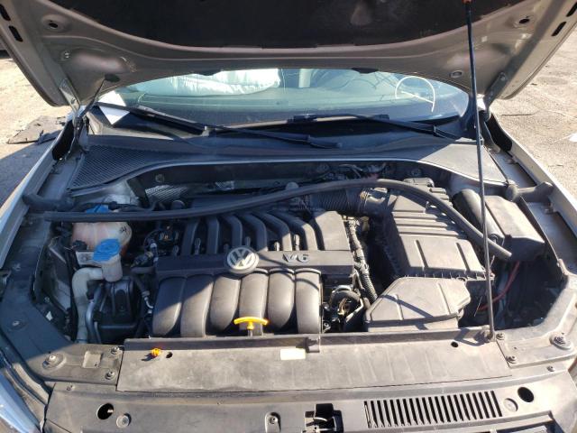 Photo 7 from auction – 2012 VOLKSWAGEN PASSAT SE with VIN 1VWBM7A32CC102009