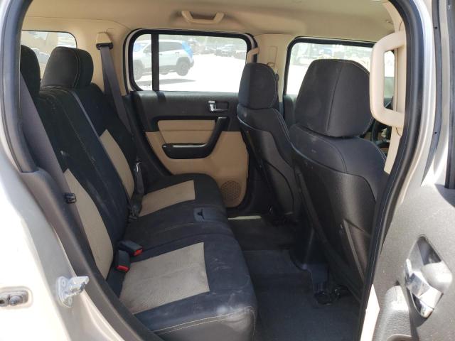 Photo 6 from auction – 2006 HUMMER H3 with VIN 5GTDN136068188529