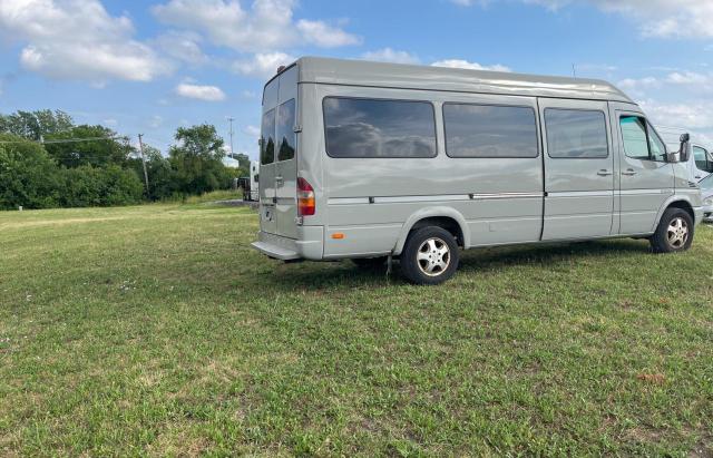 Photo 4 from auction – 2004 SPRINTER 2500 SPRIN with VIN WD5PD743X45622230