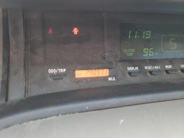 Photo 8 from auction – 2000 TOYOTA AVALON with VIN 4T1BF28B9YU027478