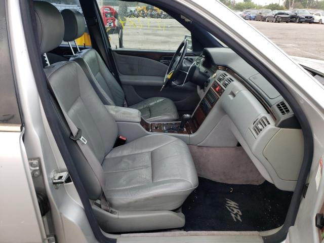 Photo 5 from auction – 1997 MERCEDES-BENZ E 420 with VIN WDBJF72F1VA247797