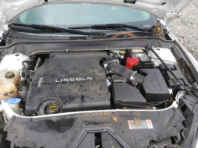 Photo 7 from auction – 2015 LINCOLN MKZ with VIN 3LN6L2GK3FR613691