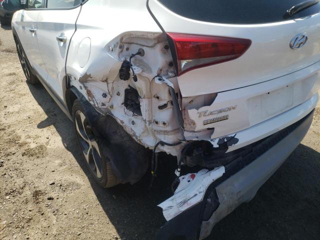 Photo 9 from auction – 2017 HYUNDAI TUCSON LIM with VIN KM8J3CA26HU343201