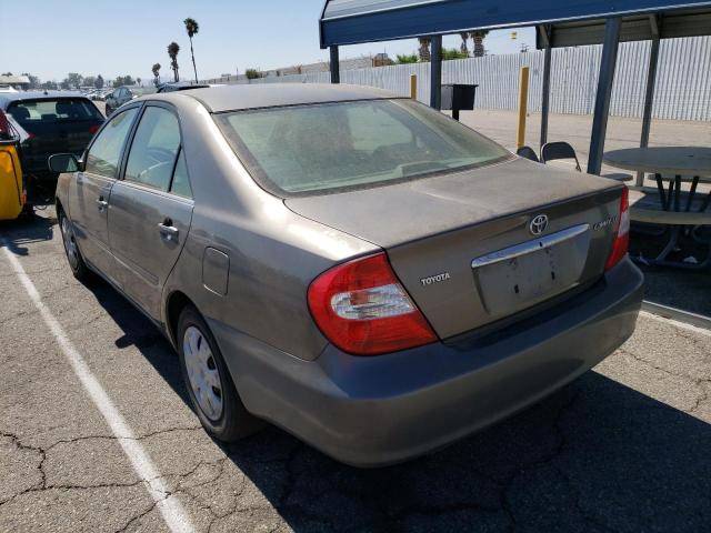 Photo 3 from auction – 2004 TOYOTA CAMRY LE with VIN 4T1BE32K44U844871