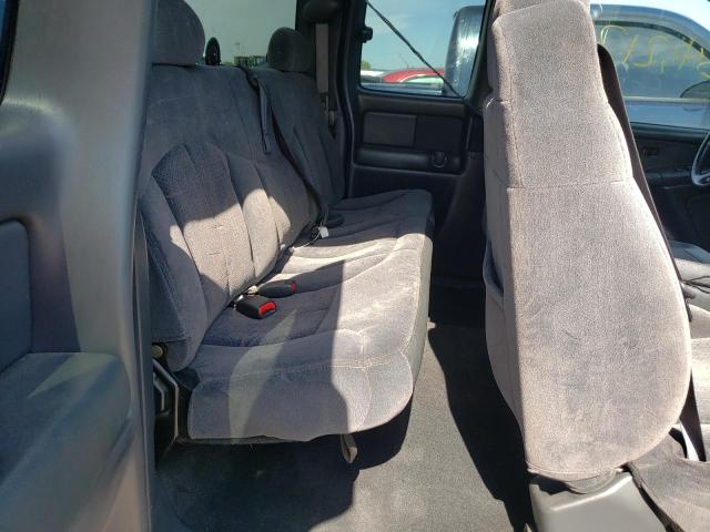 Photo 6 from auction – 2002 CHEVROLET SILVERADO with VIN 2GCEC19T821318505