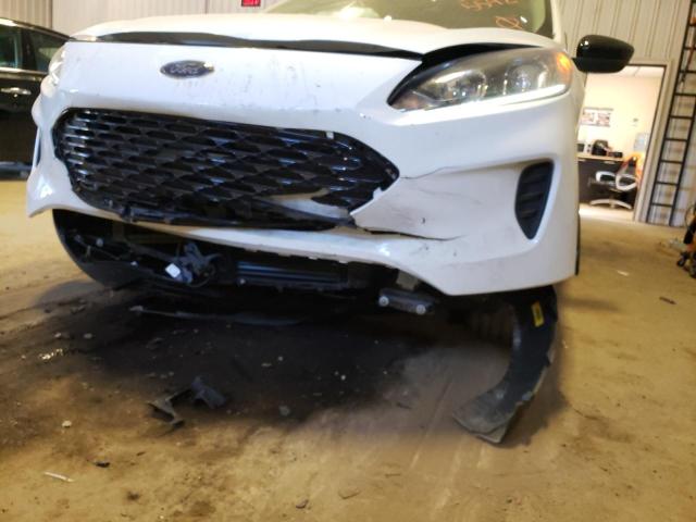 Photo 9 from auction – 2020 FORD ESCAPE SE with VIN 1FMCU0BZ5LUC14732