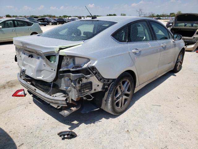 Photo 4 from auction – 2016 FORD FUSION SE with VIN 3FA6P0H77GR262802