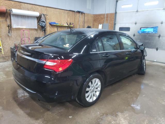 Photo 4 from auction – 2013 CHRYSLER 200 TOURIN with VIN 1C3CCBBB8DN547481