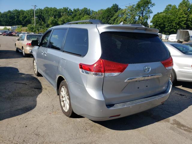 Photo 3 from auction – 2014 TOYOTA SIENNA XLE with VIN 5TDDK3DC8ES086292