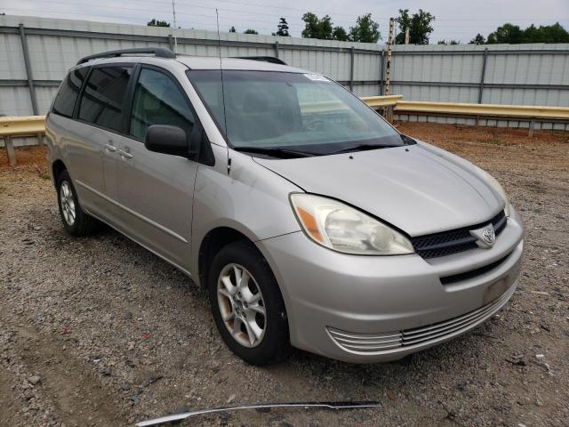 TOYOTA SIENNA LE 2004 with VIN 5TDBA23CX4S021304 - Photo from auction