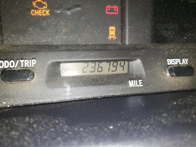 Photo 8 from auction – 2002 TOYOTA AVALON XL with VIN 4T1BF28B22U213743