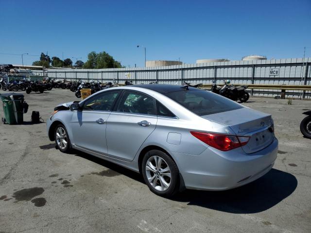 Photo 3 from auction – 2012 HYUNDAI SONATA SE with VIN 5NPEC4AC8CH403812