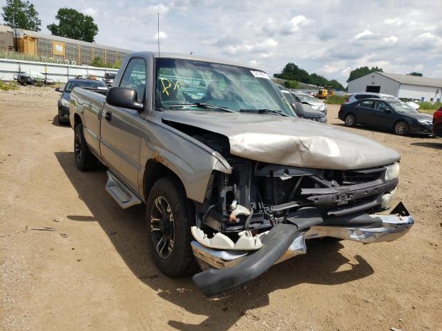 CHEVROLET SILVERADO 2002 with VIN 1GCEC14W92Z305223 - Photo from auction