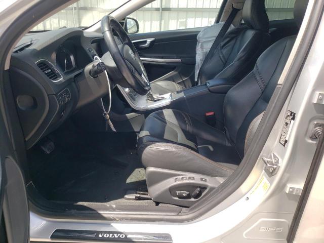 Photo 5 from auction – 2017 VOLVO V60 CROSS with VIN YV440MWK0H1023685