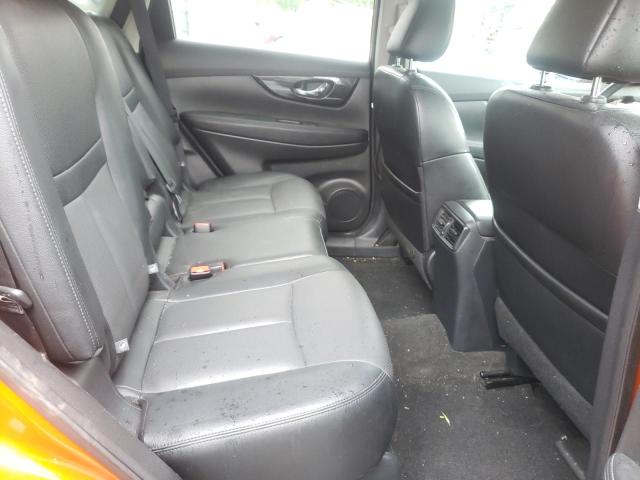 Photo 6 from auction – 2017 NISSAN ROGUE SV with VIN 5N1AT2MVXHC758107