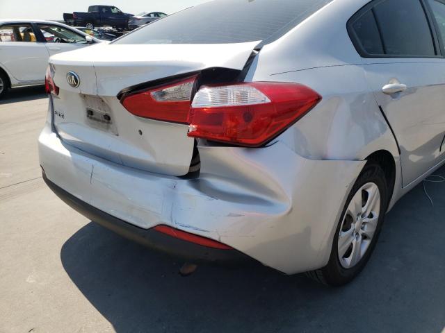 Photo 9 from auction – 2015 KIA FORTE LX with VIN KNAFK4A61F5361874