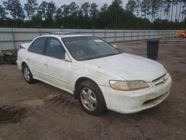 HONDA ACCORD EX 2000 with VIN 1HGCG1658YA034129 - Photo from auction