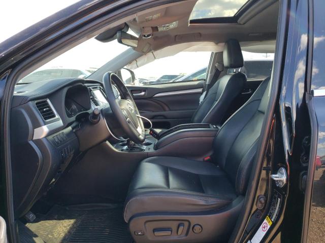 Photo 5 from auction – 2019 TOYOTA HIGHLANDER with VIN 5TDJZRFH5KS595181
