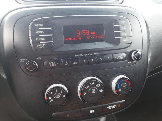 Photo 9 from auction – 2015 KIA SOUL with VIN KNDJN2A25F7196874