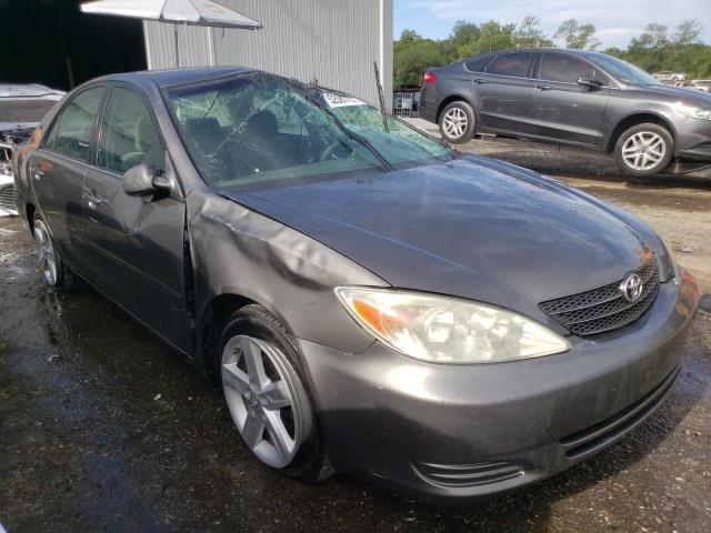 TOYOTA CAMRY LE 2003 with VIN 4T1BE32K13U665136 - Photo from auction