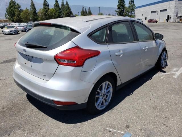 Photo 4 from auction – 2017 FORD FOCUS SE with VIN 1FADP3K29HL231184