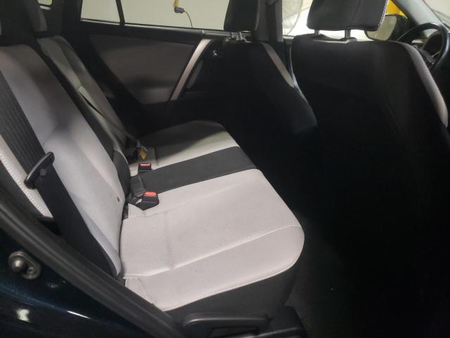 Photo 6 from auction – 2017 TOYOTA RAV4 XLE with VIN JTMRFREV0HJ160898