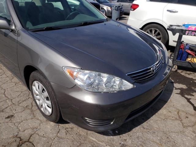 Photo 9 from auction – 2005 TOYOTA CAMRY LE with VIN 4T1BE32K65U593692