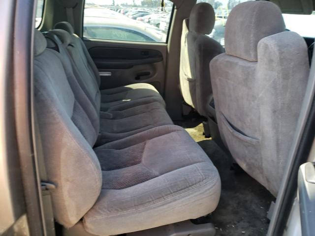 Photo 6 from auction – 2003 CHEVROLET SUBURBAN C with VIN 1GNEC16T03J177271