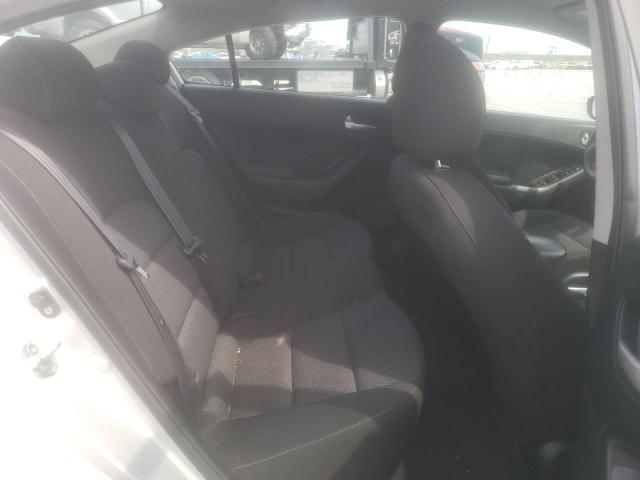 Photo 6 from auction – 2017 KIA FORTE LX with VIN 3KPFK4A74HE051995