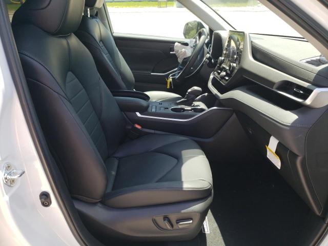 Photo 5 from auction – 2022 TOYOTA HIGHLANDER with VIN 5TDGARAH9NS513448
