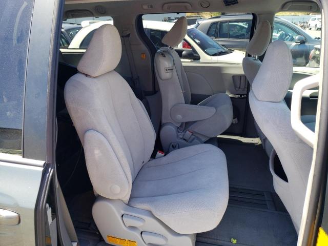 Photo 6 from auction – 2013 TOYOTA SIENNA LE with VIN 5TDKK3DC8DS345028