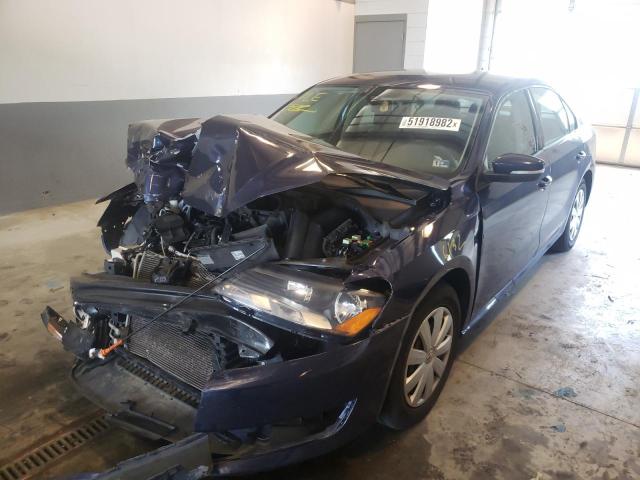 Photo 2 from auction – 2013 VOLKSWAGEN PASSAT S with VIN 1VWAP7A30DC045393