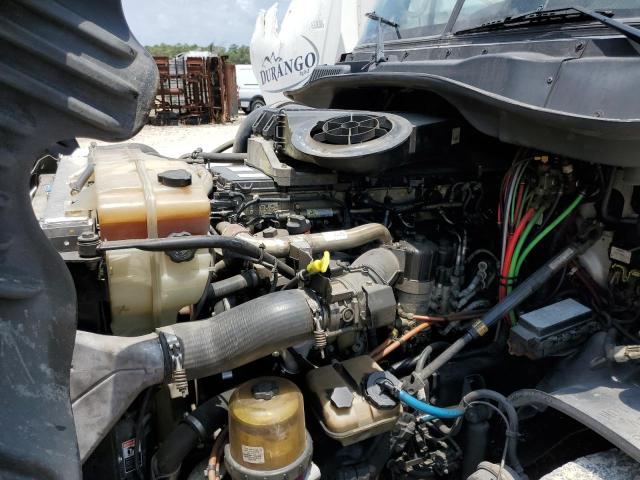 Photo 7 from auction – 2013 FREIGHTLINER CASCADIA 1 with VIN 3AKJGLDV3DSFH6396