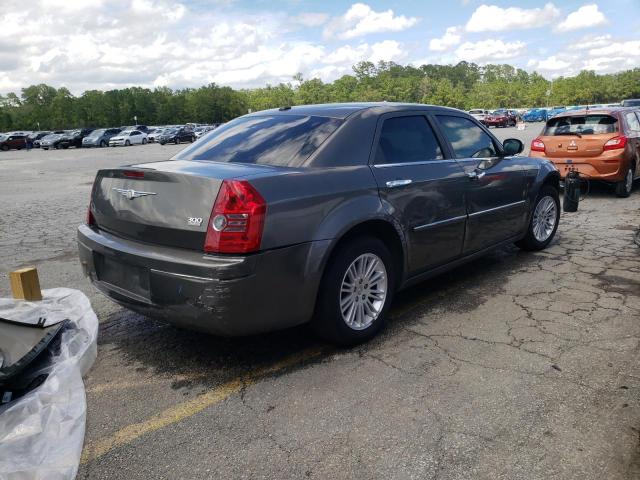 Photo 4 from auction – 2010 CHRYSLER 300 TOURIN with VIN 2C3CA5CV2AH101959