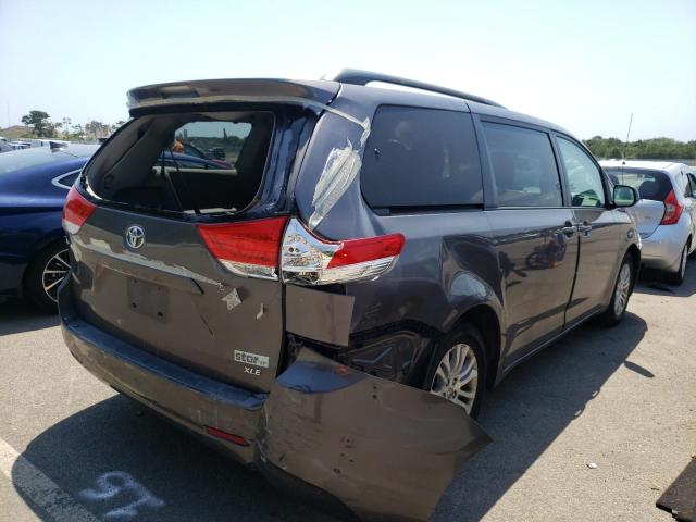 Photo 4 from auction – 2012 TOYOTA SIENNA XLE with VIN 5TDYK3DCXCS263343