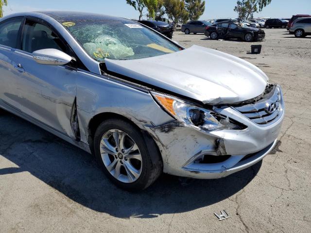 Photo 9 from auction – 2012 HYUNDAI SONATA SE with VIN 5NPEC4AC8CH403812