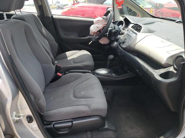 Photo 5 from auction – 2013 HONDA FIT with VIN JHMGE8H36DC066777