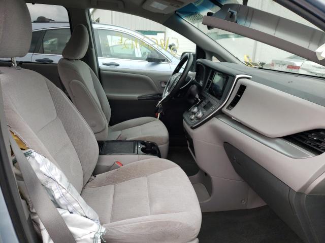 Photo 5 from auction – 2015 TOYOTA SIENNA LE with VIN 5TDKK3DC4FS574373