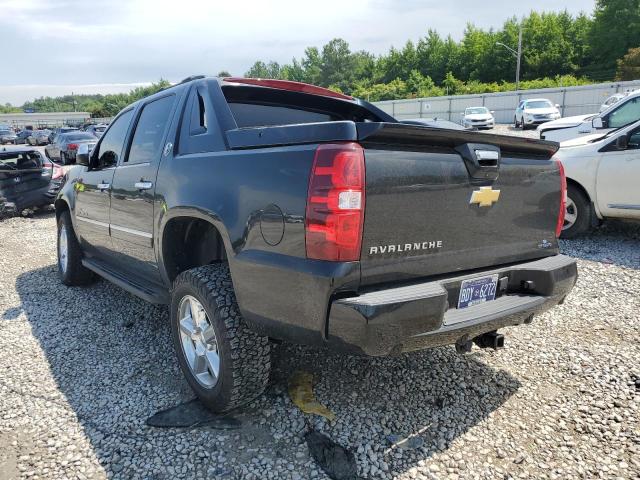 Photo 3 from auction – 2013 CHEVROLET AVALANCHE with VIN 3GNTKGE70DG181714