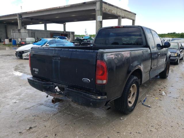 Photo 4 from auction – 2000 FORD F150 with VIN 1FTRX17W9YNA05974