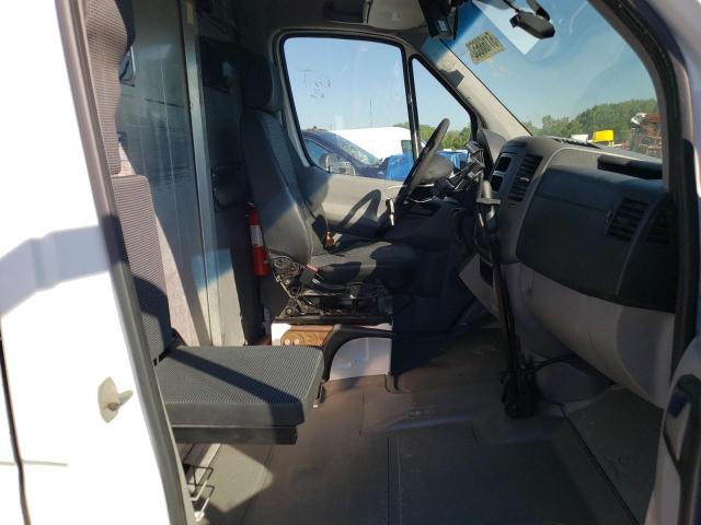 Photo 5 from auction – 2012 MERCEDES-BENZ SPRINTER 2 with VIN WD3PE8CB5C5697971