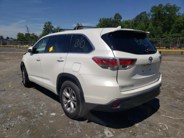 Photo 3 from auction – 2015 TOYOTA HIGHLANDER with VIN 5TDBKRFH5FS213892