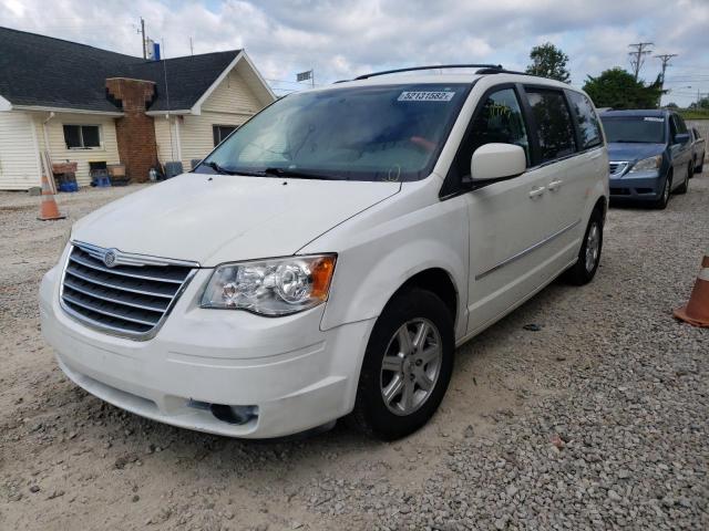 Photo 2 from auction – 2010 CHRYSLER TOWN & COU with VIN 2A4RR5D1XAR386909