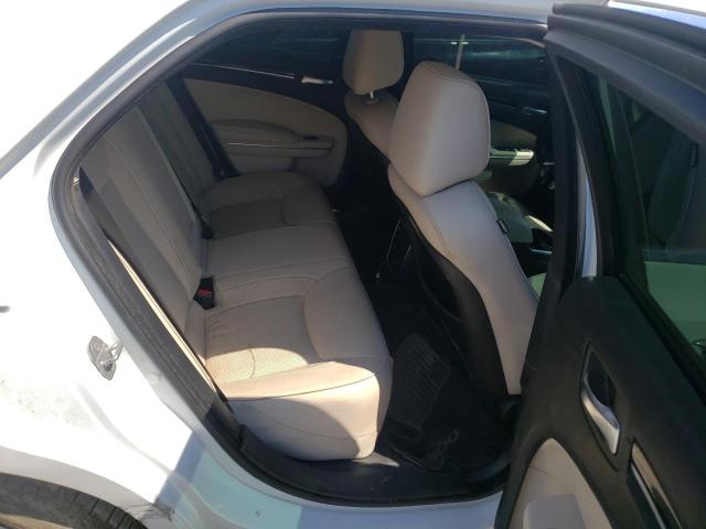 Photo 6 from auction – 2016 CHRYSLER 300C with VIN 2C3CCAEG1GH189834