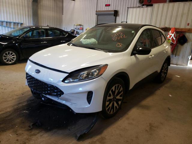 Photo 2 from auction – 2020 FORD ESCAPE SE with VIN 1FMCU0BZ5LUC14732
