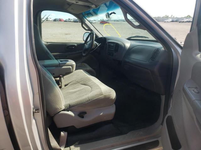 Photo 5 from auction – 2000 FORD F150 with VIN 1FTRF17W1YNA08810