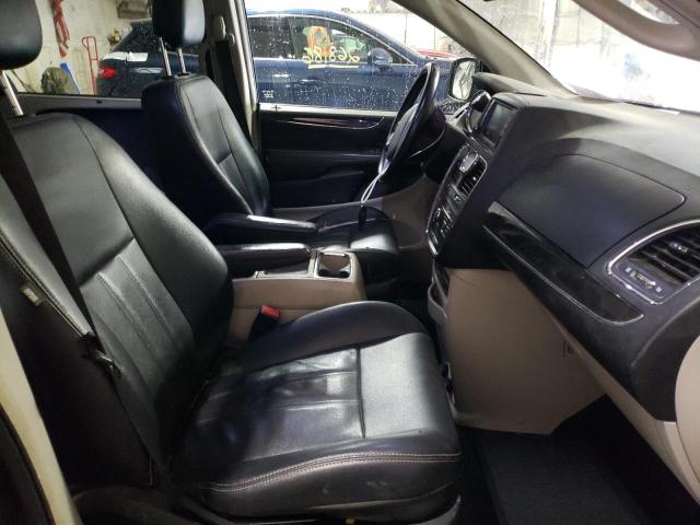 Photo 5 from auction – 2012 CHRYSLER TOWN & COU with VIN 2C4RC1CG0CR416587
