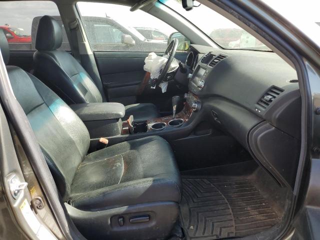Photo 5 from auction – 2011 TOYOTA HIGHLANDER with VIN 5TDDK3EHXBS085845