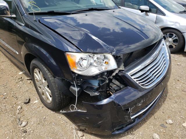 Photo 9 from auction – 2011 CHRYSLER TOWN & COU with VIN 2A4RR8DG7BR612802