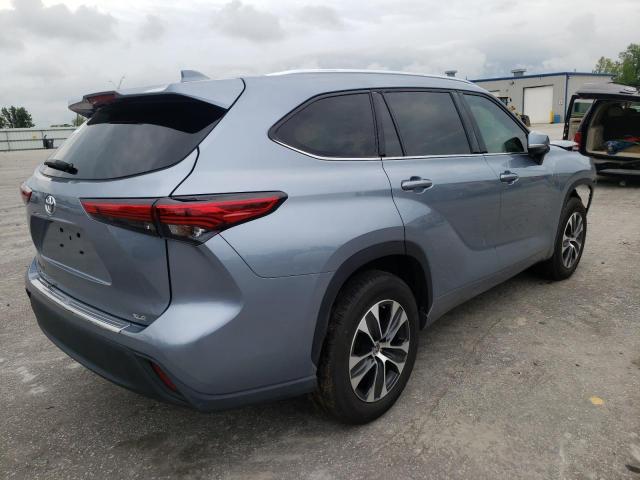 Photo 4 from auction – 2021 TOYOTA HIGHLANDER with VIN 5TDGZRAH9MS073156